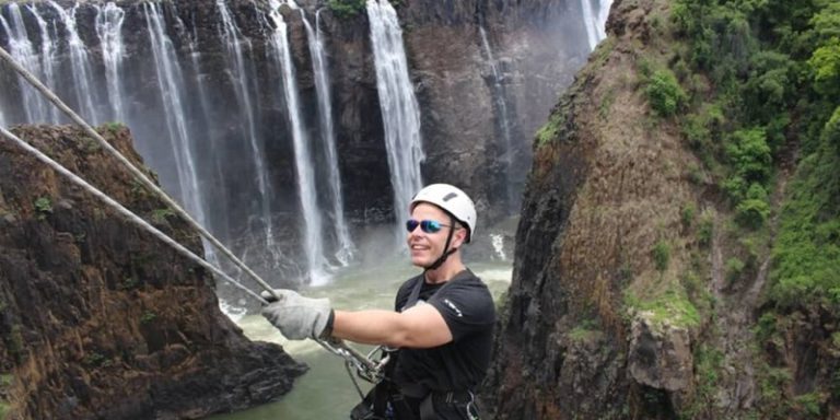 Abseiling temporarily suspended in Victoria Falls