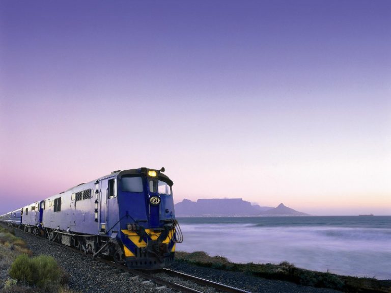 The Blue Train wins Africa’s Leading Luxury Train accolade