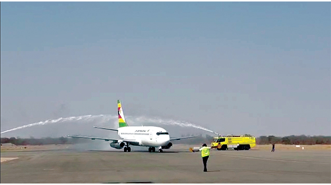 Air Zim resumes domestic flights
