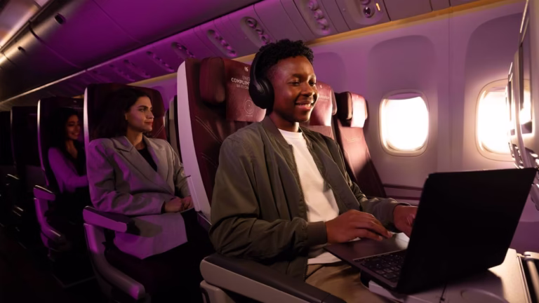Qatar Airways Sets New Benchmark with Over 100 Starlink-Enabled Widebody Aircraft