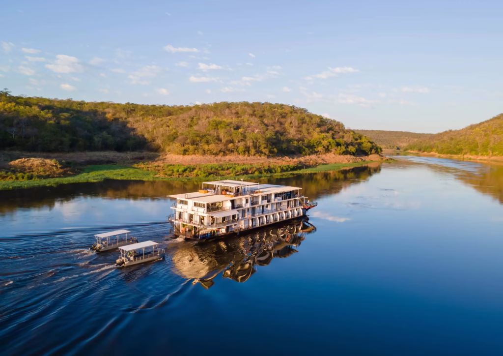 The Zambezi Trader houseboat 1